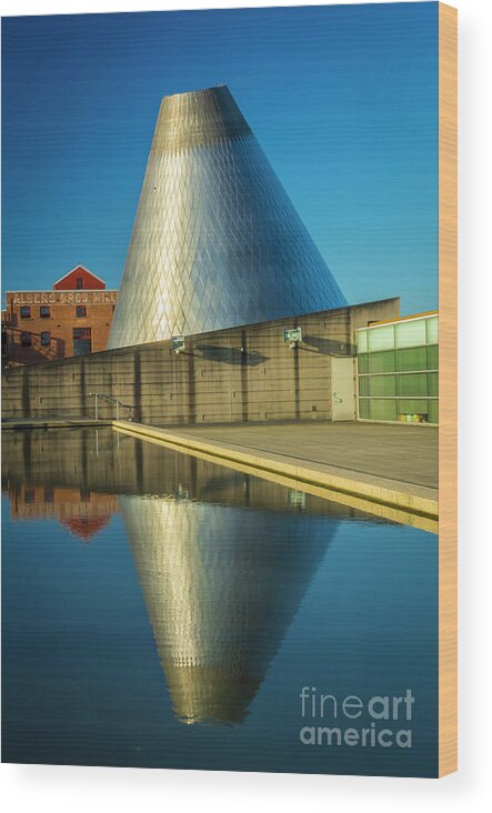 Architectural Building Wood Print featuring the photograph Museum Of Glass Tower by Sal Ahmed