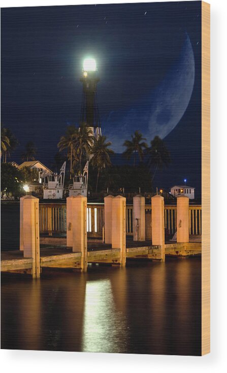 New Moon Wood Print featuring the photograph New Moon At Hillsboro Inlet Lighthouse by Wolfgang Stocker