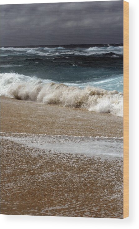  Wood Print featuring the photograph North Beach, Oahu V by Kenneth Campbell