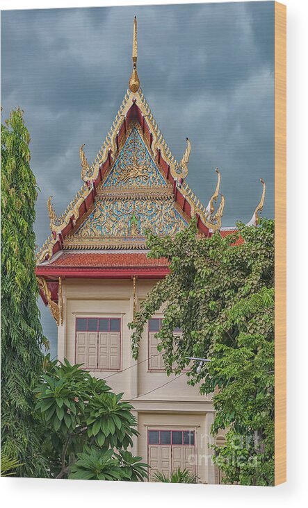 Phetchaburi Wood Print featuring the photograph Phetchaburi Temple Facade by Antony McAulay