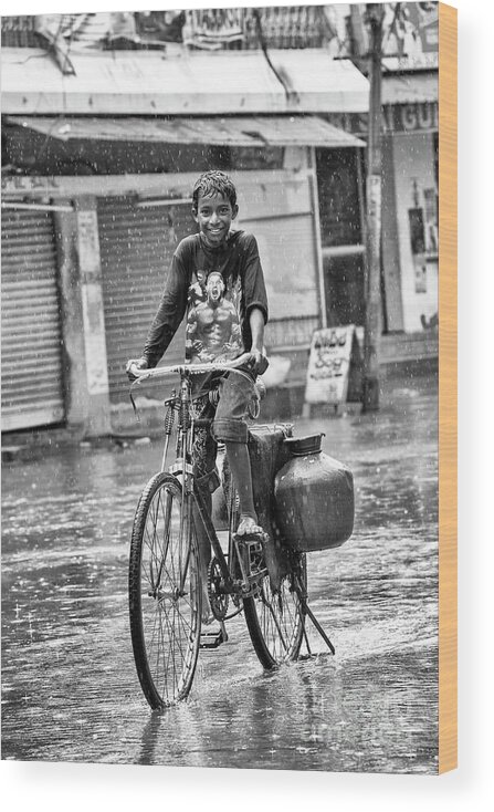 Cycling Wood Print featuring the photograph Riding in the Rain by Tim Gainey