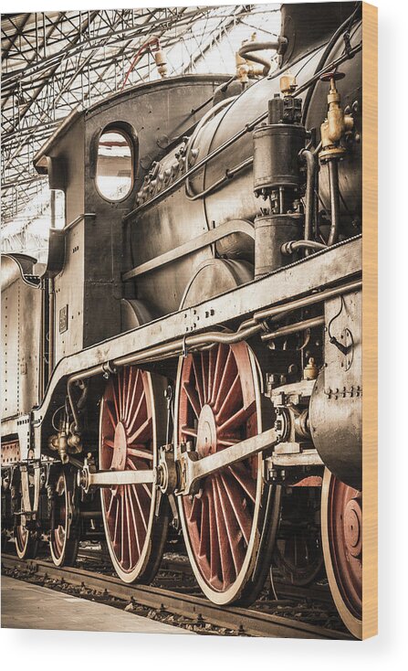 Fs 552.036 Wood Print featuring the photograph Steam Locomotive FS 552.036 by Pavel Melnikov