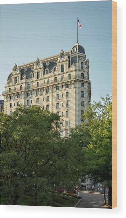 Willard Hotel Wood Print featuring the photograph The Willard Hotel by Greg and Chrystal Mimbs