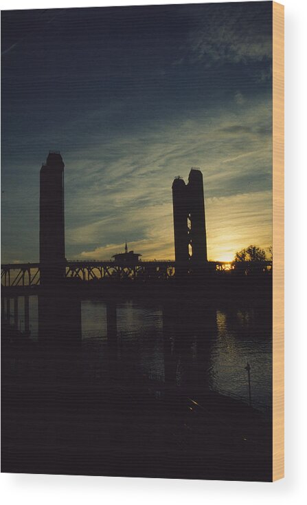 Bridge Wood Print featuring the photograph Tower Bridge by Randy Oberg