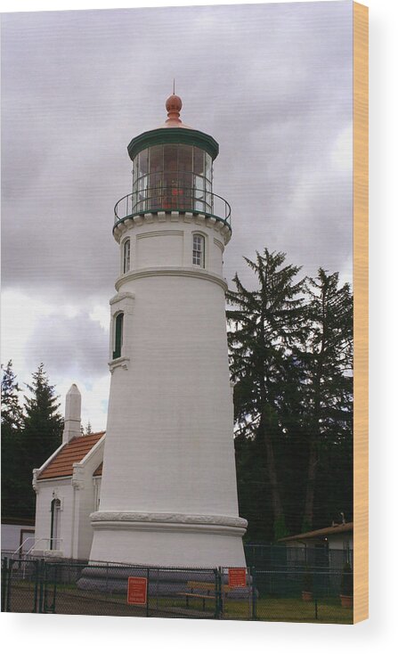Lighthouse Wood Print featuring the photograph Umpqua River Lighthouse by Mary Gaines