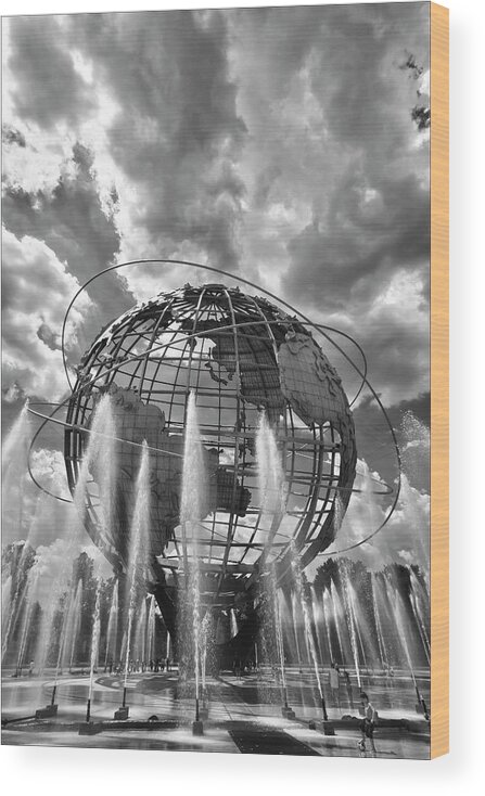 Fountains Wood Print featuring the photograph Unisphere and Fountains Flushing Meadow Park NYC by Robert Ullmann