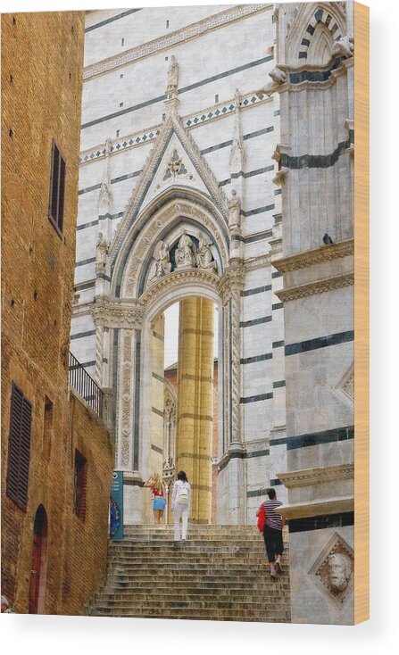 Italy Wood Print featuring the photograph Walking Siena by Carl Jackson