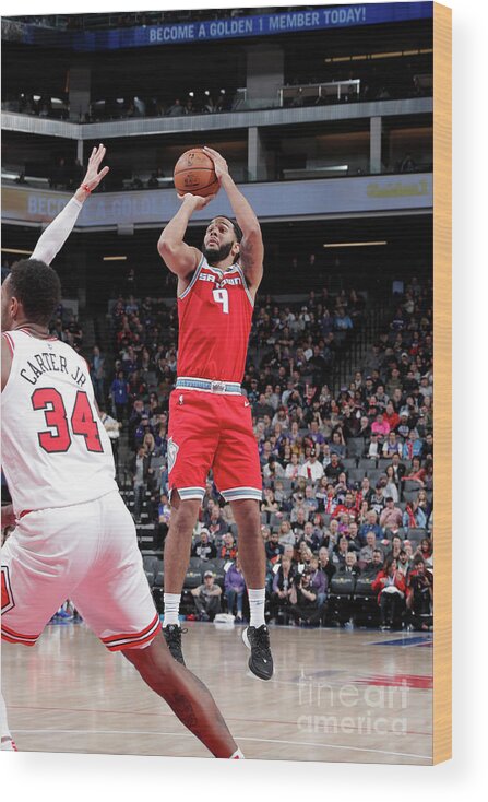 Cory Joseph Wood Print featuring the photograph Chicago Bulls V Sacramento Kings by Rocky Widner