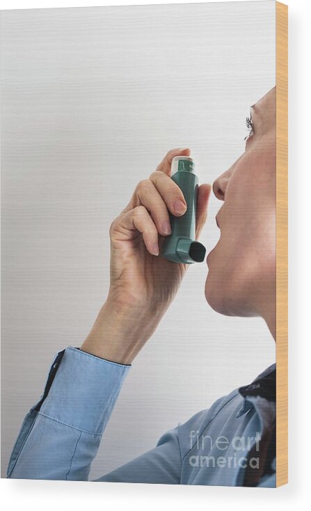 Woman Wood Print featuring the photograph Close-up Of Woman Using An Asthma Inhaler #1 by Cristina Pedrazzini/science Photo Library