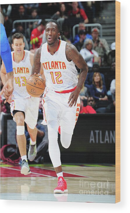 Atlanta Wood Print featuring the photograph Detroit Pistons V Atlanta Hawks by Scott Cunningham
