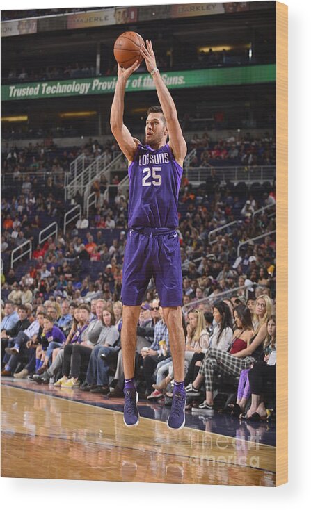 Alec Peters Wood Print featuring the photograph La Clippers V Phoenix Suns #3 by Barry Gossage