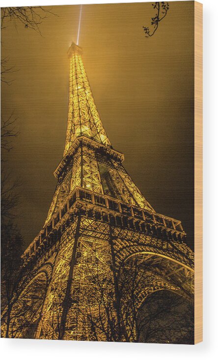 Color Wood Print featuring the photograph Eiffel Tower by Tito Slack