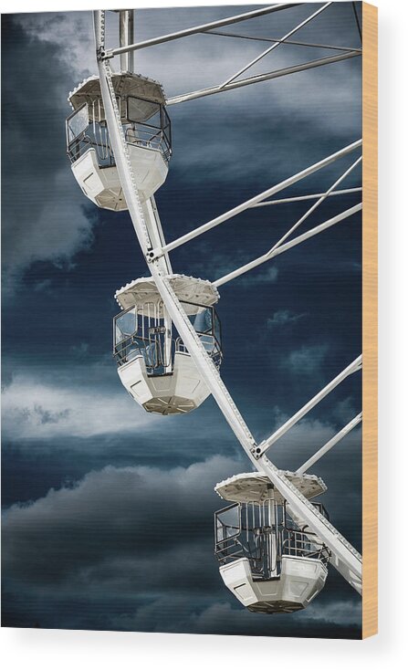 Wall Art Wood Print featuring the photograph Ferris Big wheel, Bournemouth. by Maggie Mccall