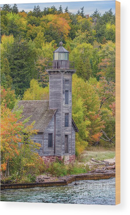 Michigan Lighthouse Wood Print featuring the photograph Grand Island Lighthouse -5427 by Norris Seward
