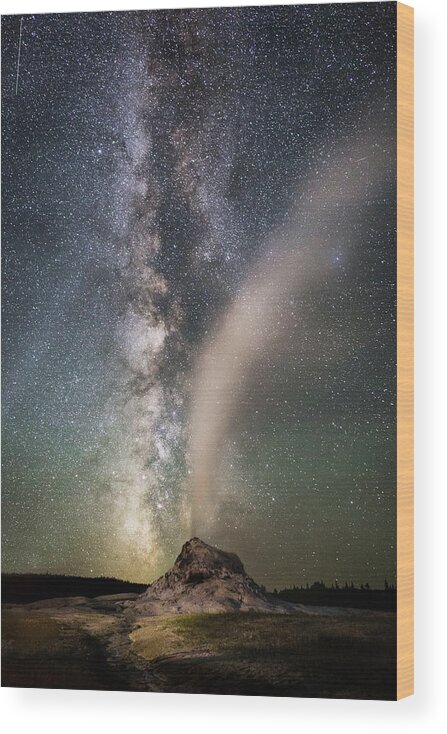 Geyser Wood Print featuring the photograph Milky Way Over White Dome by Eilish Palmer