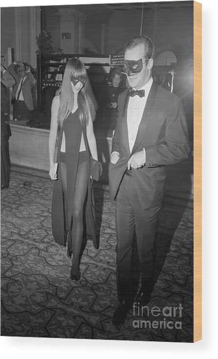 Eye Mask Wood Print featuring the photograph Model Penelope Tree Attending Costume by Bettmann