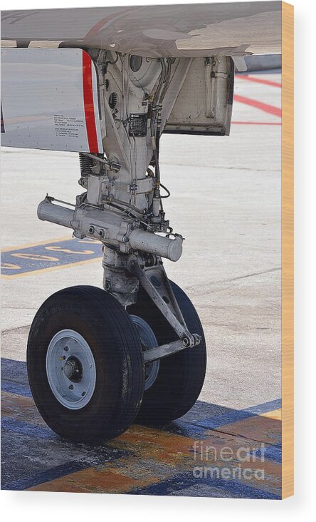 Nosegear Wood Print featuring the photograph NoseGear by Thomas Schroeder