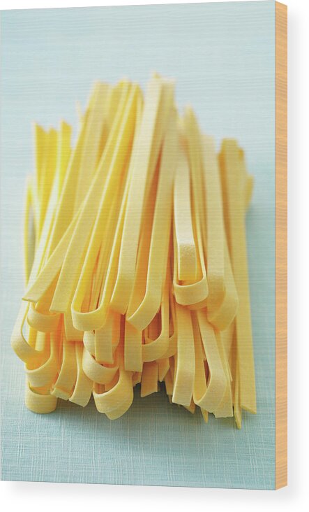 Italian Food Wood Print featuring the photograph Pasta by Riou