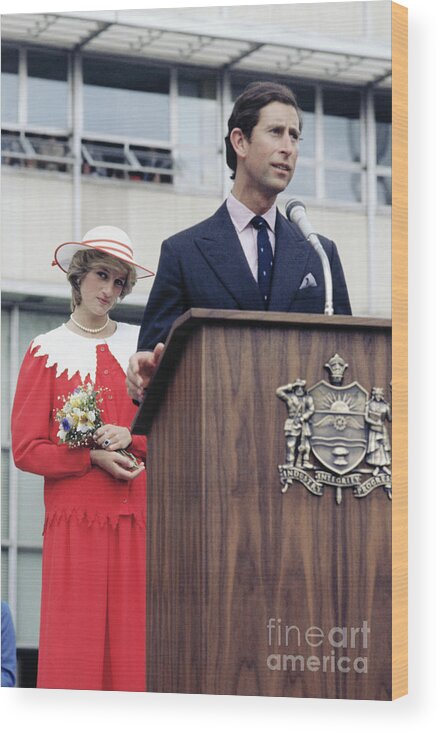 1980-1989 Wood Print featuring the photograph Princess Diana Stands Behind Prince by Bettmann