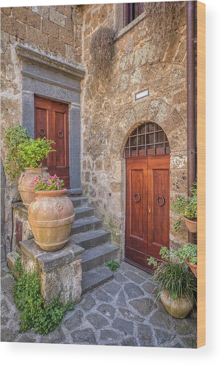 Courtyard Wood Print featuring the photograph Romantic Courtyard Of Tuscany by David Letts