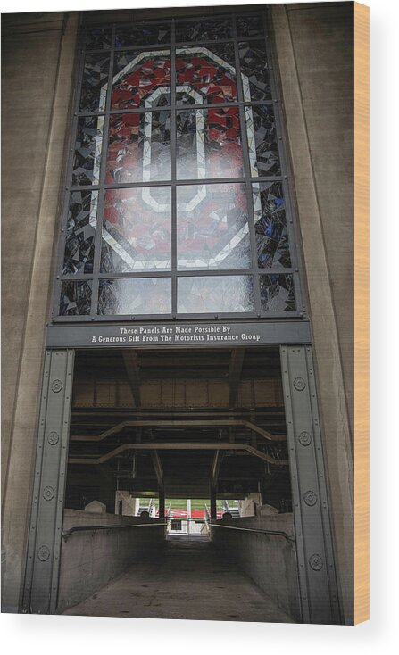 Big Ten Wood Print featuring the photograph The O and Ecntrance at The Ohio State University by John McGraw