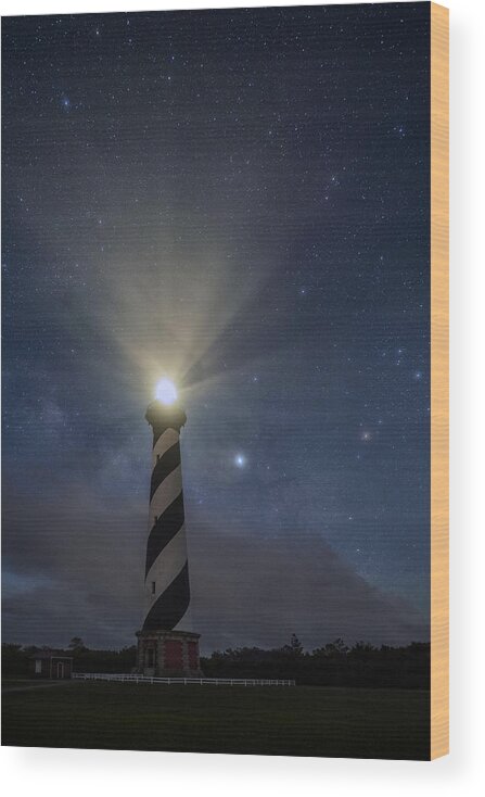 North Carolina Wood Print featuring the photograph Wind Over Hatteras Light by Robert Fawcett