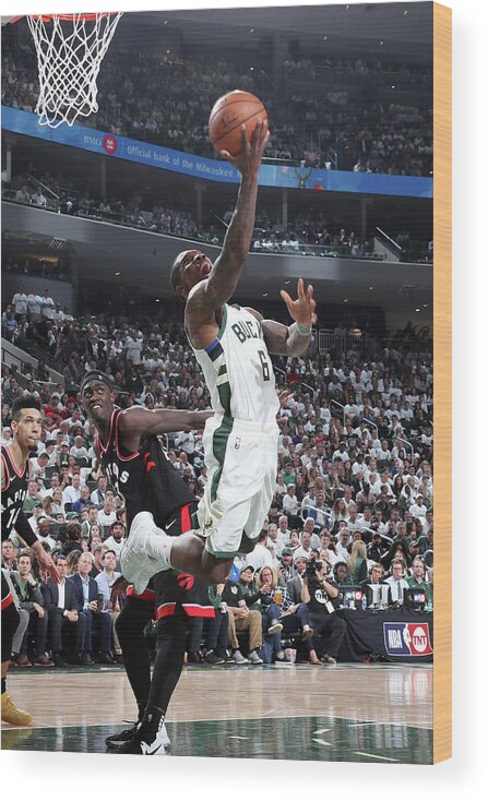 Eric Bledsoe Wood Print featuring the photograph Eric Bledsoe by Nathaniel S. Butler