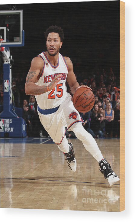 Derrick Rose Wood Print featuring the photograph Derrick Rose #11 by Nathaniel S. Butler