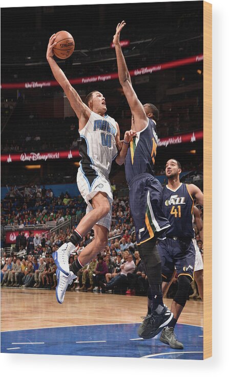 Aaron Gordon Wood Print featuring the photograph Aaron Gordon #2 by Gary Bassing