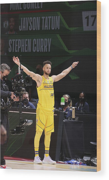 Stephen Curry Wood Print featuring the photograph Stephen Curry by Nathaniel S. Butler