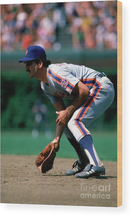 1980-1989 Wood Print featuring the photograph Keith Hernandez #4 by Ron Vesely