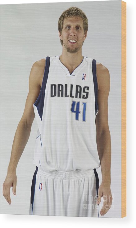 People Wood Print featuring the photograph Dirk Nowitzki #7 by Glenn James