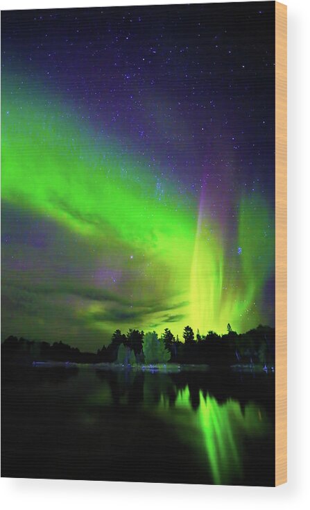 Northern Lights Wood Print featuring the photograph Northern Lights over Boulder Lake #7 by Shixing Wen
