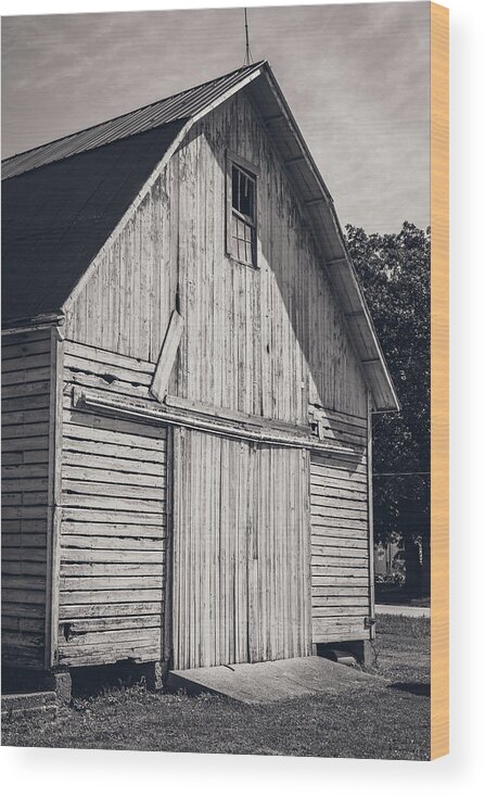 Barns Wood Print featuring the photograph Black and White Barn by Kim Sowa