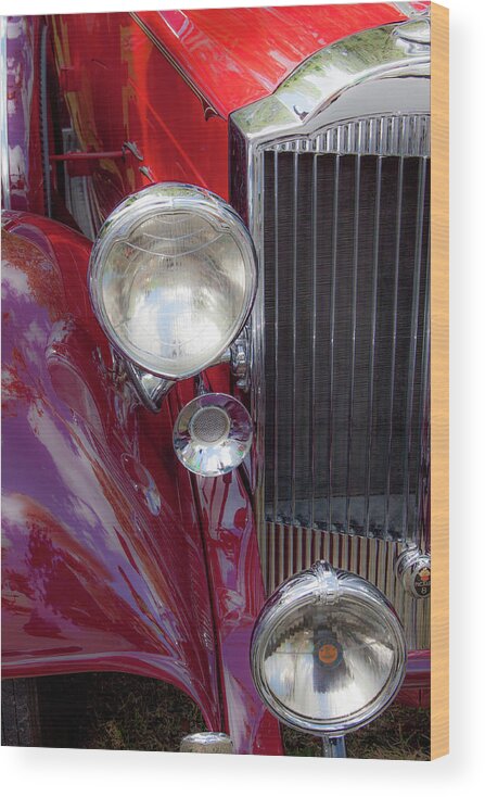 Retro Wood Print featuring the photograph Classic Packard Front-end by W Chris Fooshee