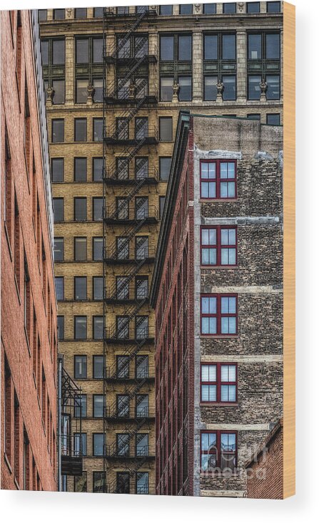 Urban Wood Print featuring the photograph Downtown by Jarrod Erbe