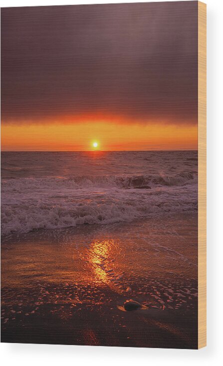 Fog Wood Print featuring the photograph Fogbank Sunset 1 by Gary Skiff