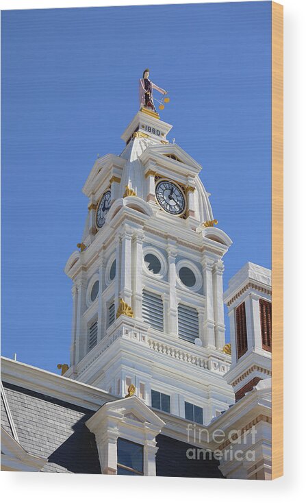Henry County Courthouse Wood Print featuring the photograph Henry County Courthouse Napoleon Ohio 9943 by Jack Schultz