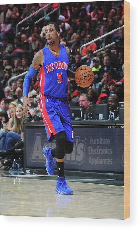 Kentavious Caldwell-pope Wood Print featuring the photograph Kentavious Caldwell-pope by Scott Cunningham