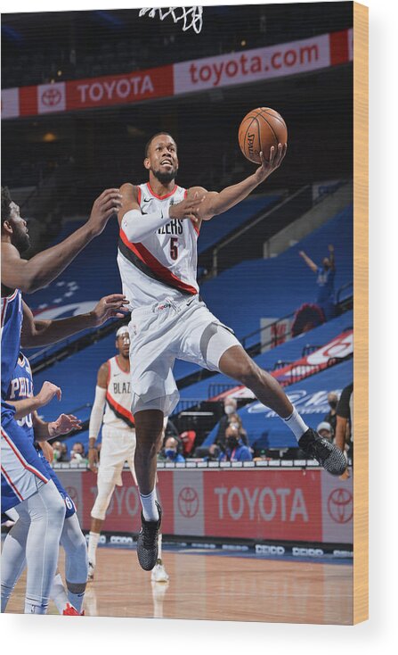 Rodney Hood Wood Print featuring the photograph Rodney Hood by David Dow