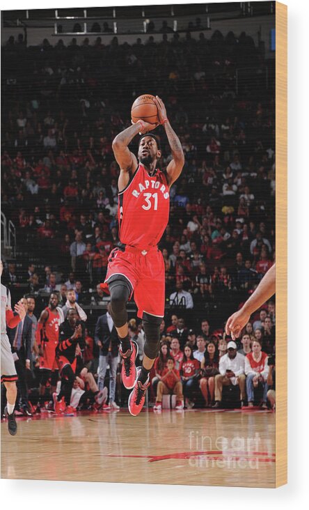 Terrence Ross Wood Print featuring the photograph Terrence Ross by Bill Baptist