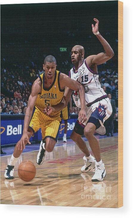 Nba Pro Basketball Wood Print featuring the photograph Vince Carter and Jalen Rose by Ron Turenne