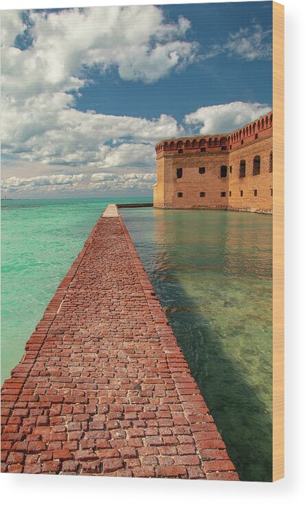 Dry Tortugas Wood Print featuring the photograph Walkway Around Fort Jefferson by Kristia Adams