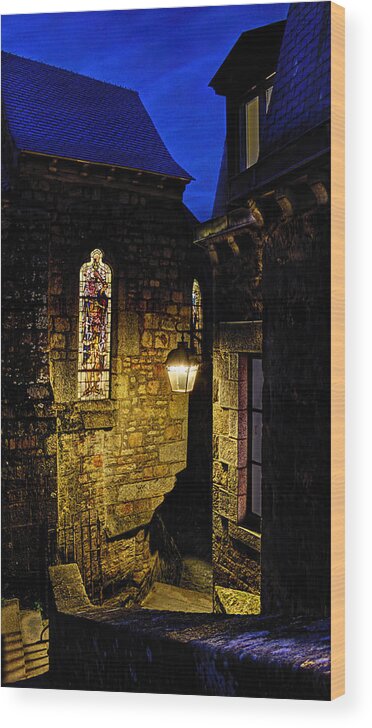 Alley Wood Print featuring the photograph Alley in Mont Saint Michel by Weston Westmoreland