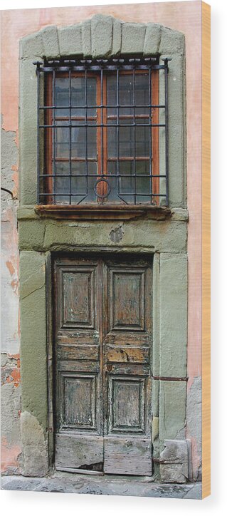 Italy Wood Print featuring the photograph Old World Charm - Lucca, Italy by Kenneth Lane Smith
