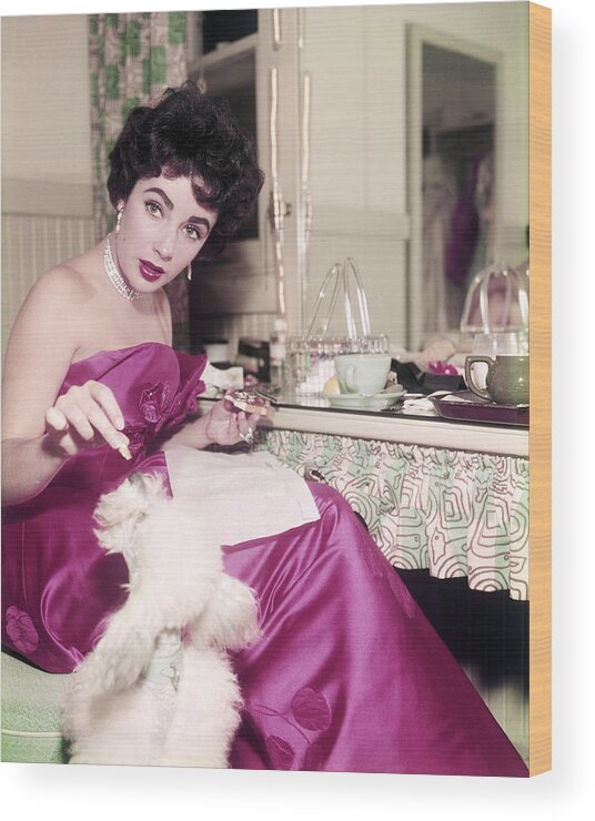 Elizabeth Taylor Wood Print featuring the photograph Elizabeth Taylor #122 by Silver Screen