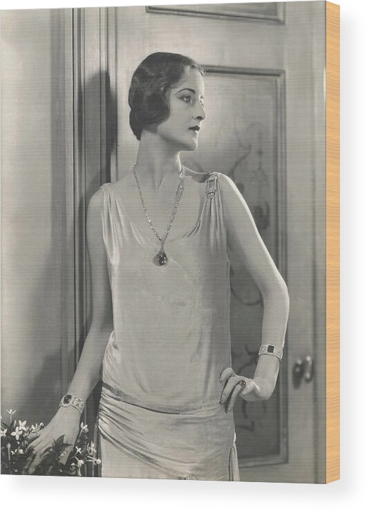 Accessories Wood Print featuring the photograph Jule Andre Wearing A Vionnet Dress by Edward Steichen