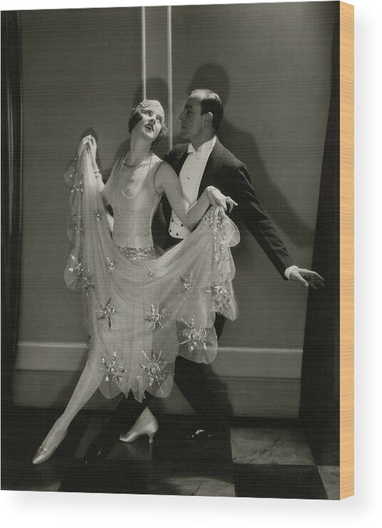 Beauty Wood Print featuring the photograph Maurice Mouvet And Leonora Hughes Dancing by Edward Steichen