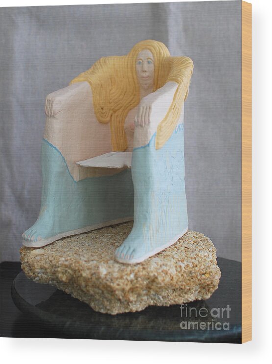 Human Chair Wood Print featuring the sculpture She-Sand-And Sea Chair by Art Mantia