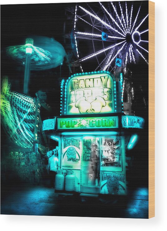 Carnival Wood Print featuring the photograph The Middle of the Midway by Mark Andrew Thomas